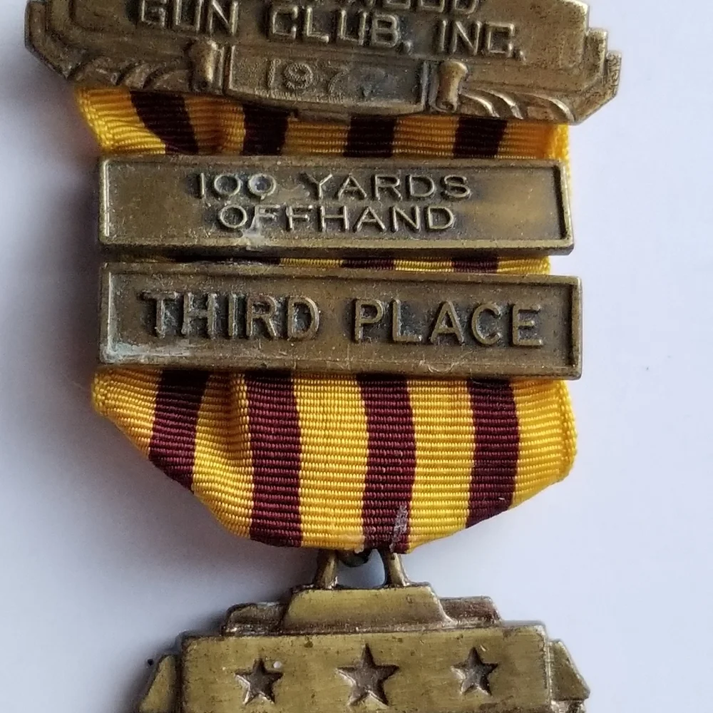 Vintage award medal pin Westwood Gun Club 1977 brooch